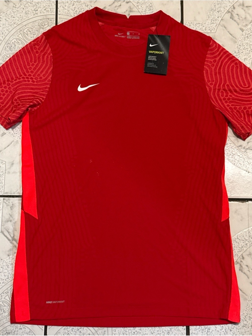 New Nike Dri-Fit ADV Vapor Knit 3 Soccer Jersey Red Men’s Size Medium CW3133-657